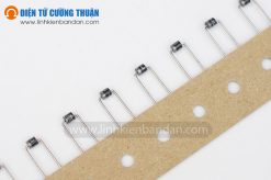 Diode SANKEN AG01Z 0,7A / 200V fast recovery rectifier diodes